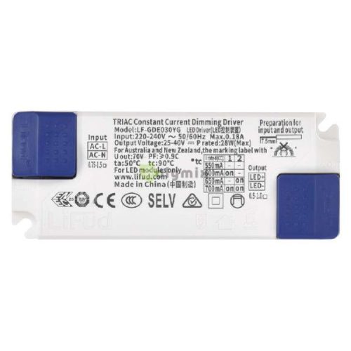 TRIAC FÉNYERŐSZABÁLYZÓS VEZÉRLŐ 700MA 28W